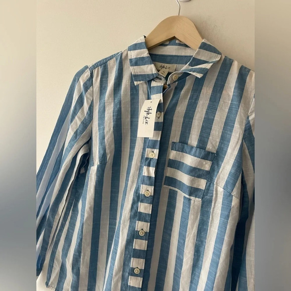 NWT Style & Co. Blue and White Striped Button Down Shirt - Picture 5 of 8